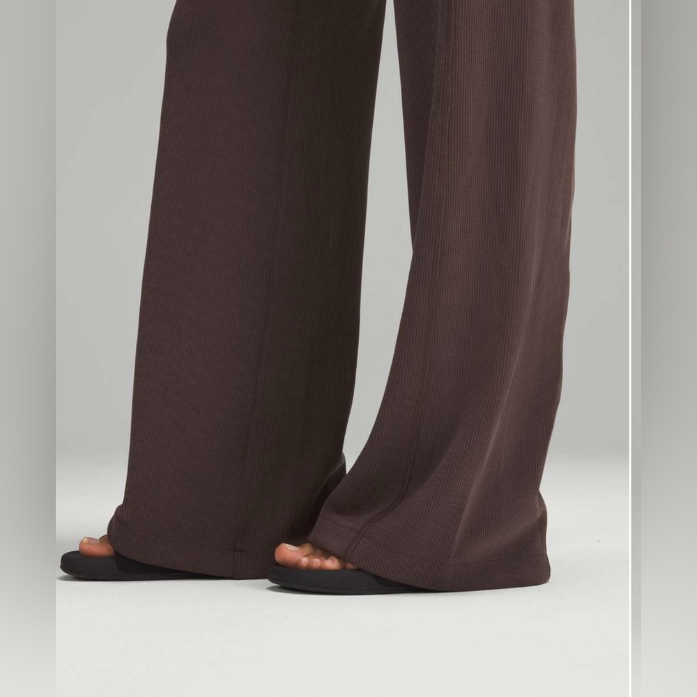 lululemon athletica Wide-Leg Pants in Deep Brown - Picture 4 of 8